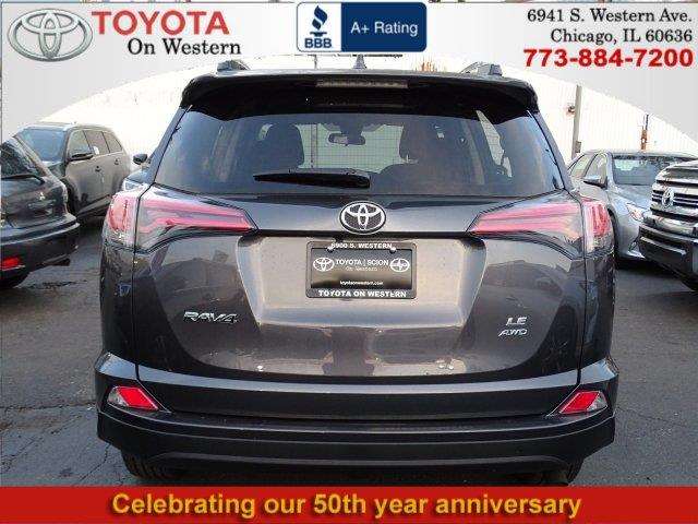 Toyota RAV4 2017 photo 3